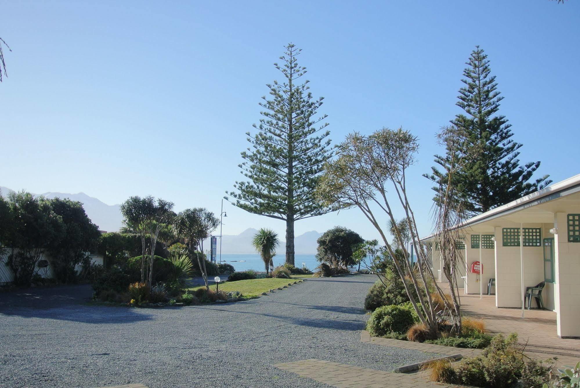 Blue Seas Motel Kaikoura Exterior photo